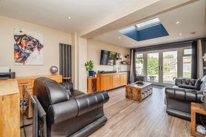 Photo 22- click for photo gallery